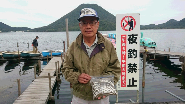 １０月４日ワカサギ釣果