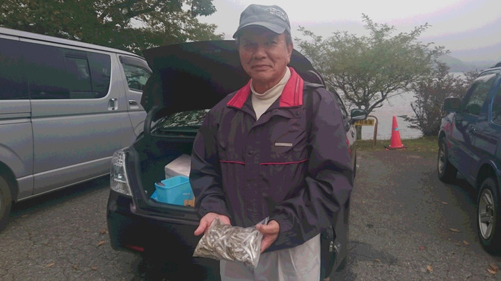 １０月１９日ワカサギ釣果