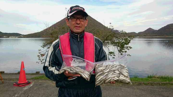 １０月２１日ワカサギ釣果3