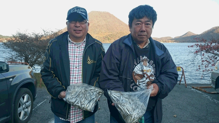 １１月６日ワカサギ釣果3