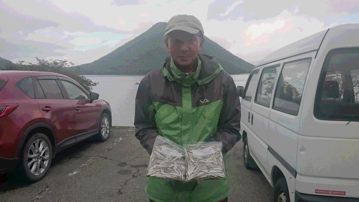 ９月２３日ワカサギ釣果3