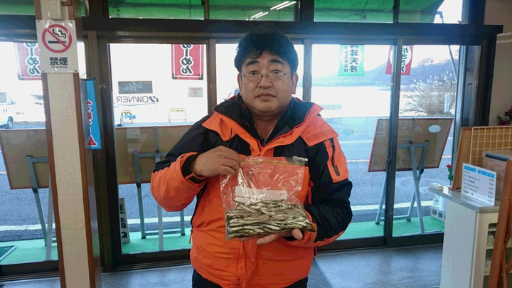 １２月３日ワカサギ釣果3