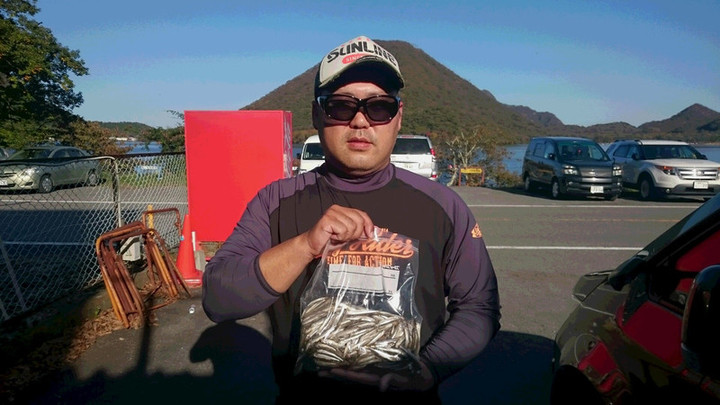 10月21日ワカサギ釣果1