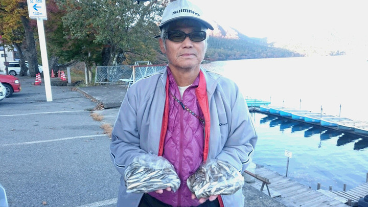 10月25日ワカサギ釣果