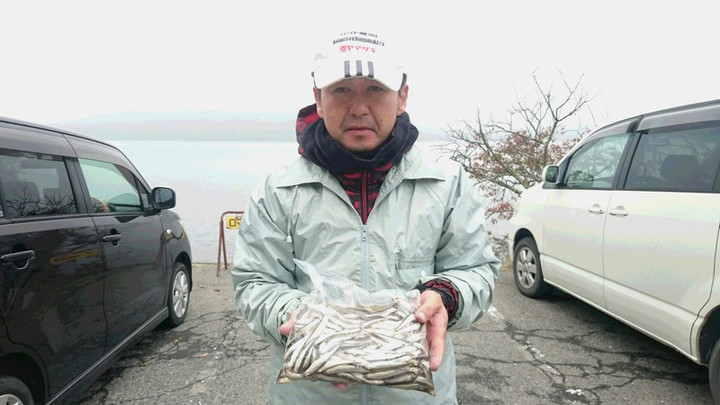 10月26日ワカサギ釣果1