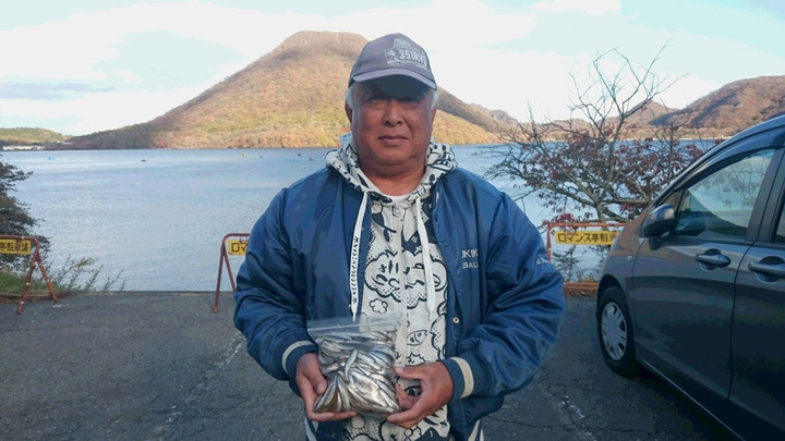 10月29日ワカサギ釣果1