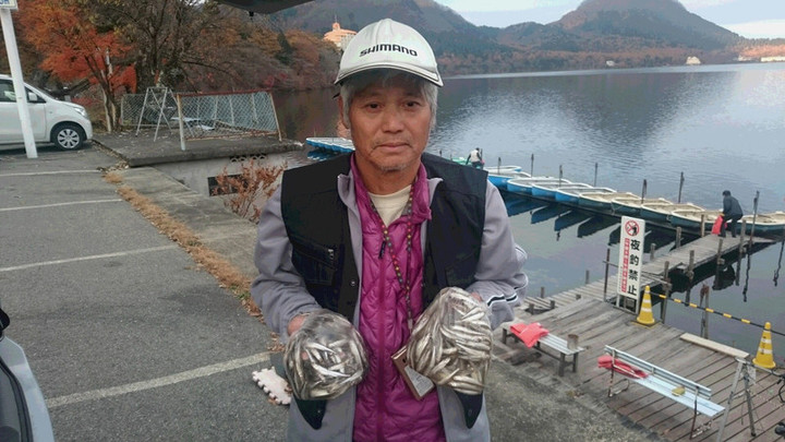 11月8日ワカサギ釣果