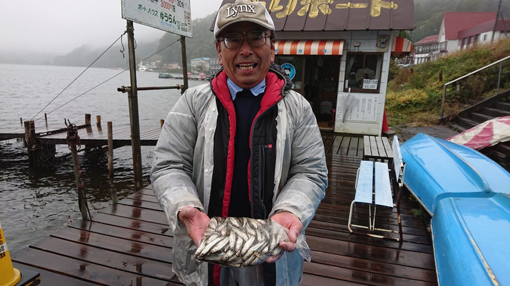 10月18日ワカサギ釣果1