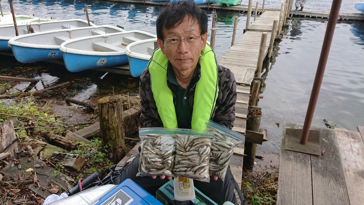 10月23日ワカサギ釣果2