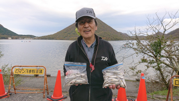 10月26日ワカサギ釣果1