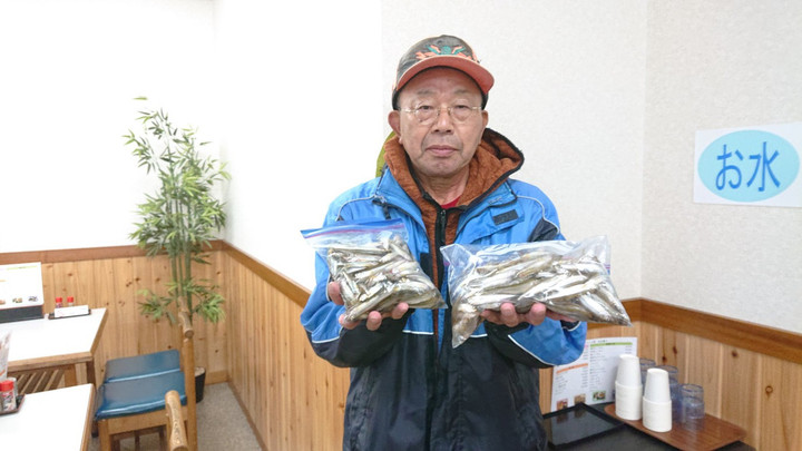10月27日ワカサギ釣果3