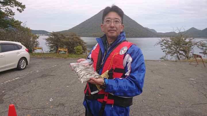 10月16日ワカサギ釣果3