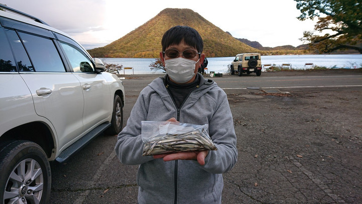 10月24日ワカサギ釣果3