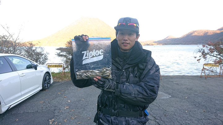 10月31日ワカサギ釣果2