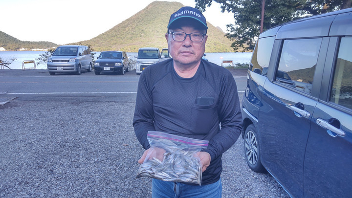 10月3日ワカサギ釣果