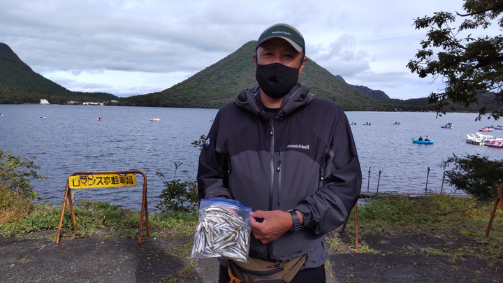 10月8日ワカサギ釣果