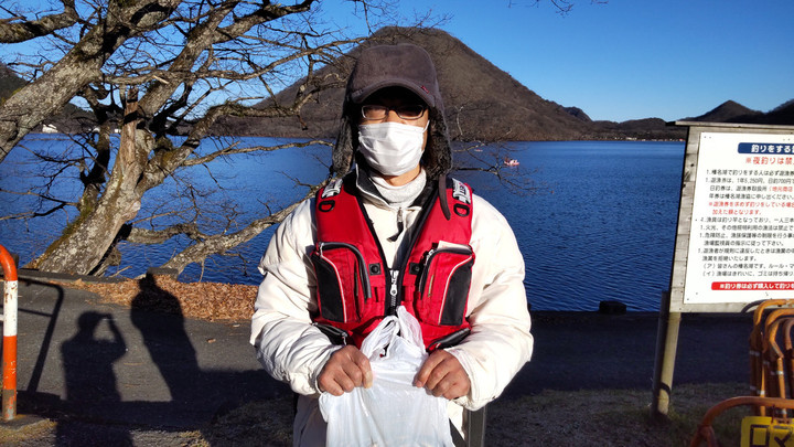 11月25日ワカサギ釣果