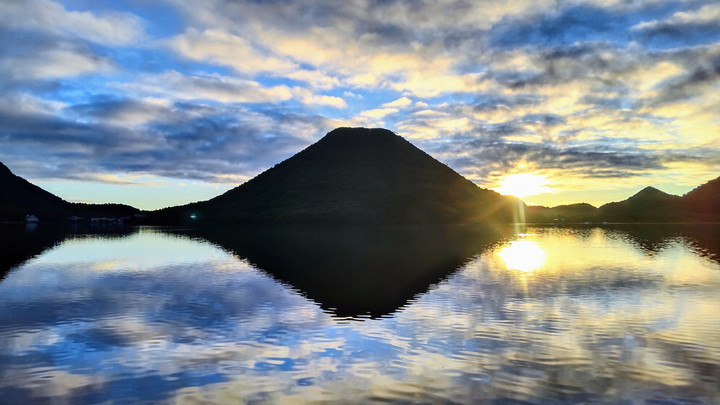 榛名湖　朝陽
